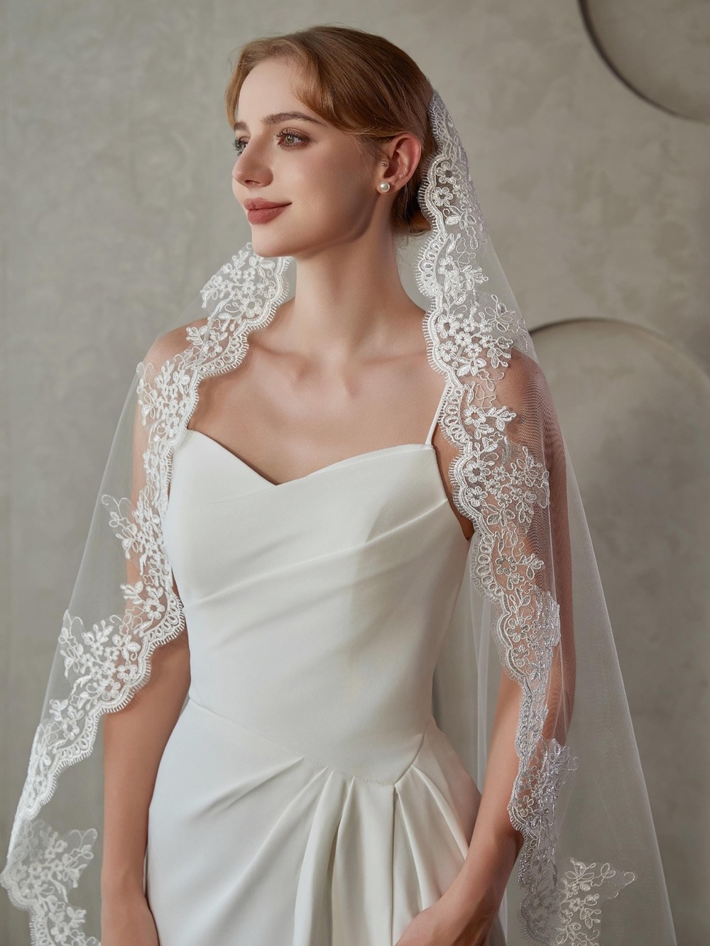 NWT Lace Cathedral Bridal Veil